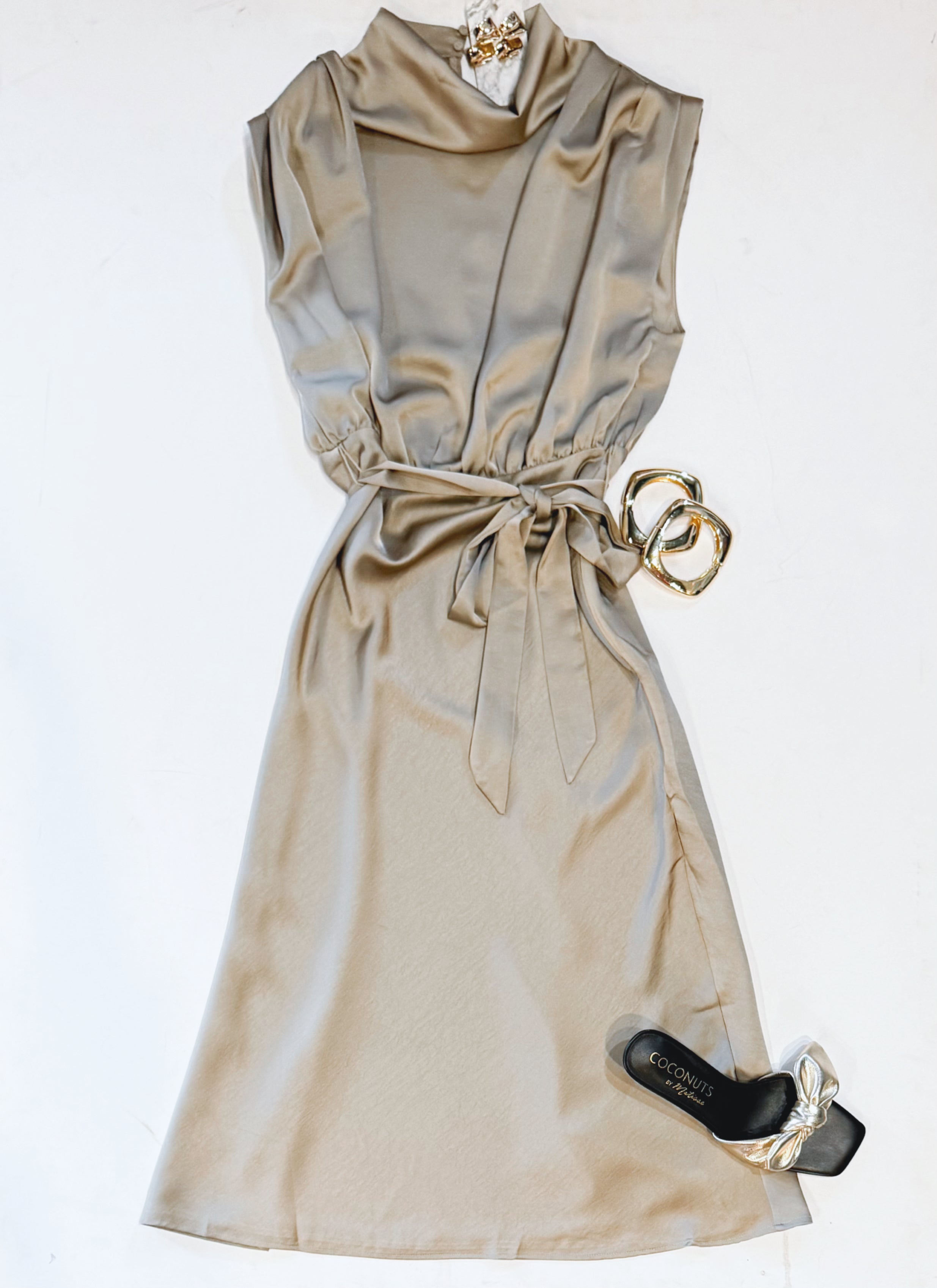 MOCHA DRAPE MIDI DRESS