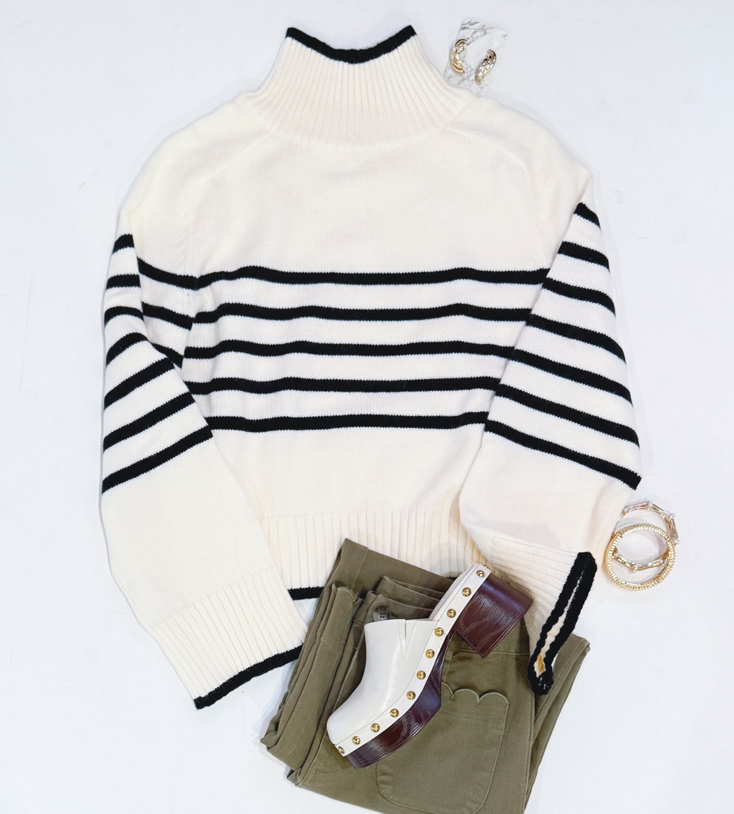 HOLIDAY EXPRESS STRIPE SWEATER