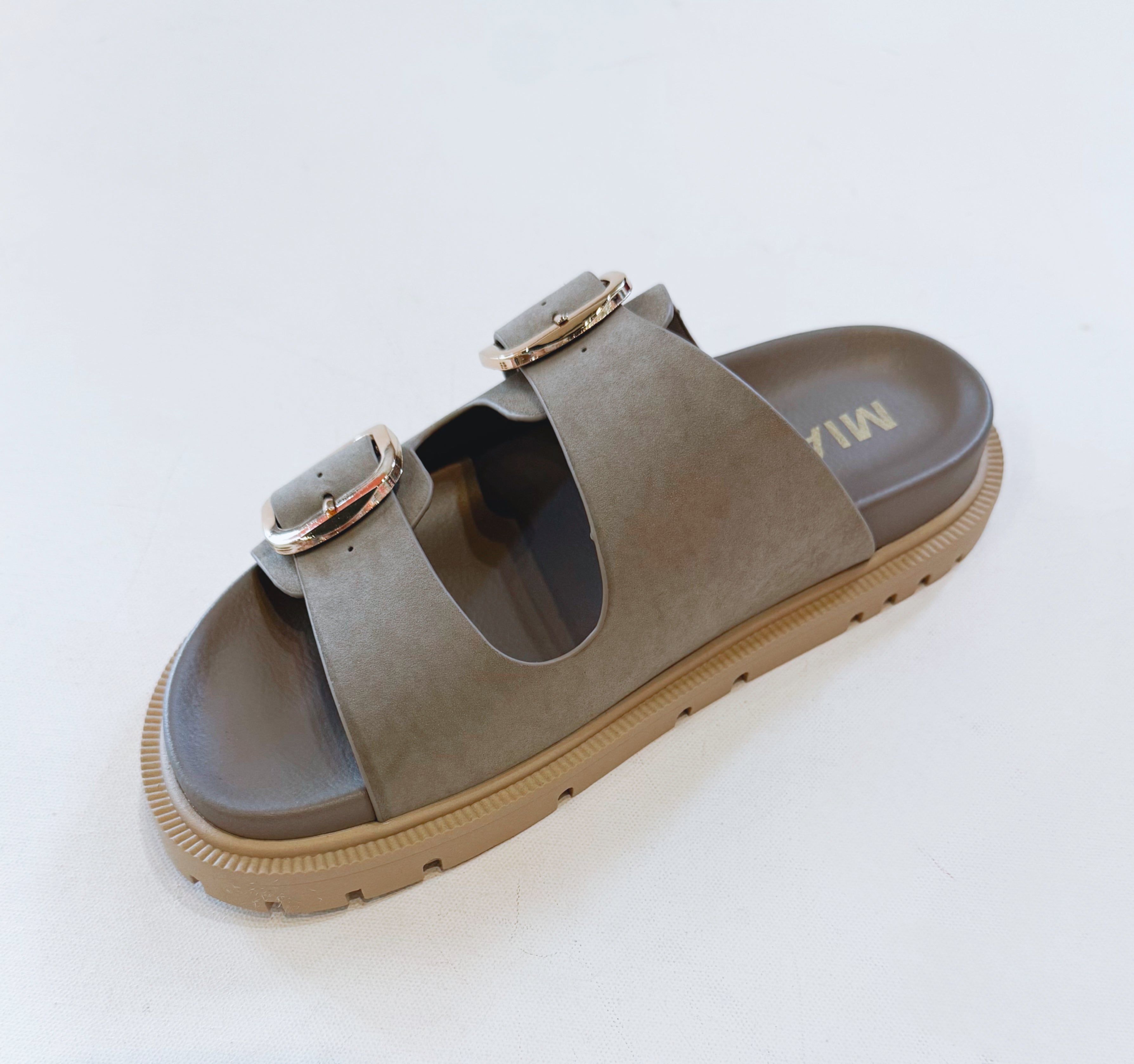MADDIE ERRAND SANDAL