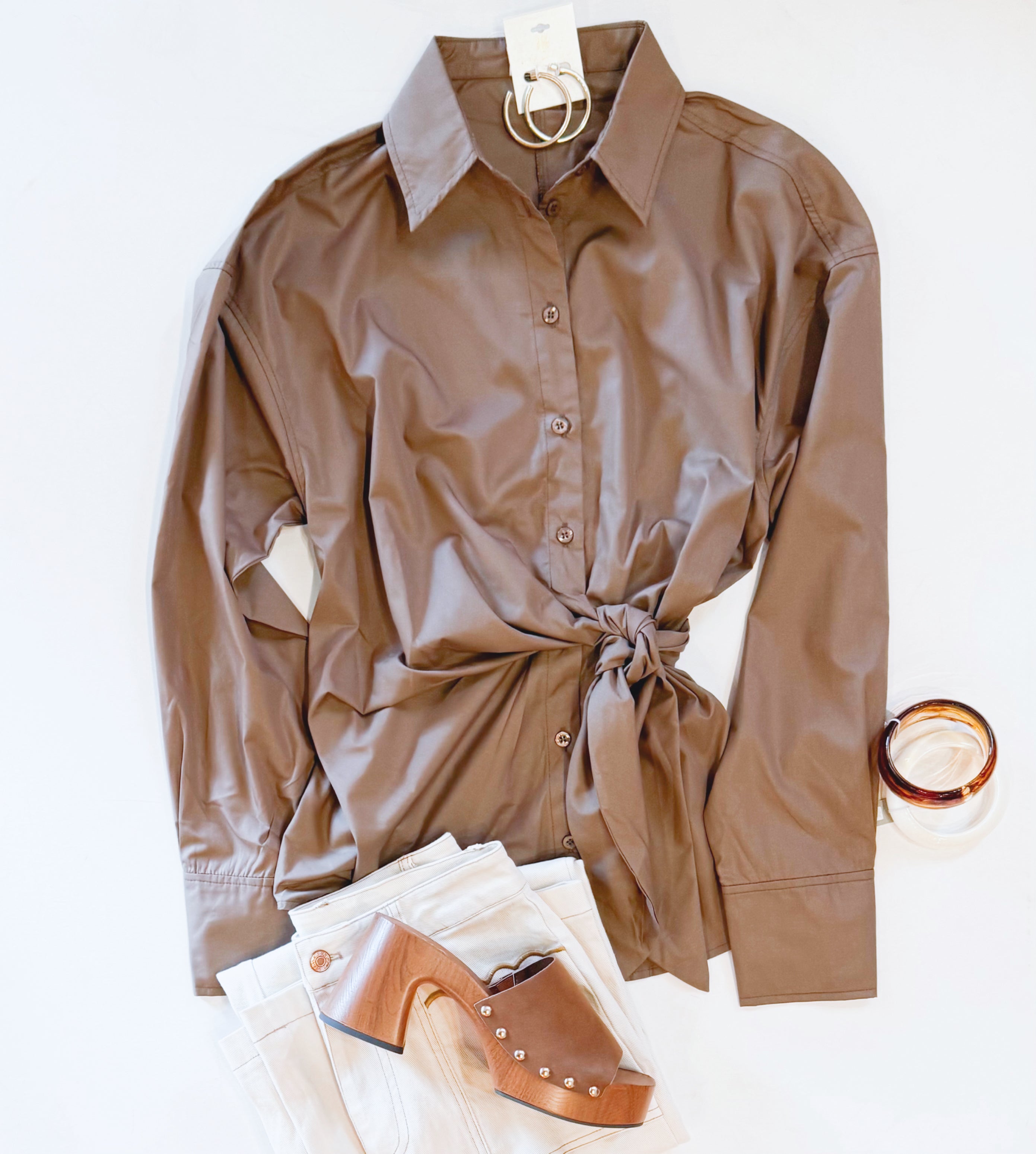MOCHA WRAP BUTTONDOWN