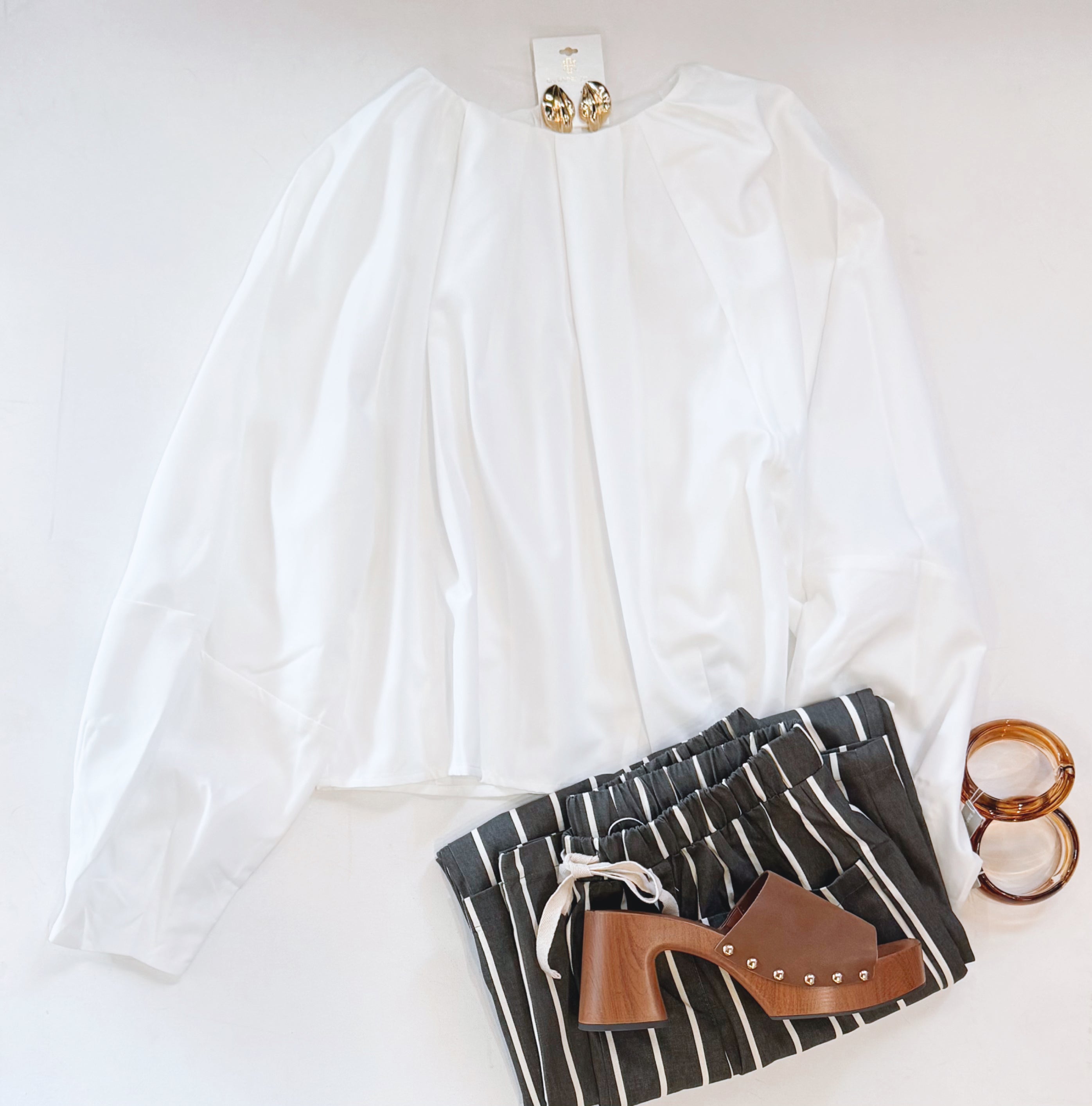 SO MOD WHITE BLOUSE
