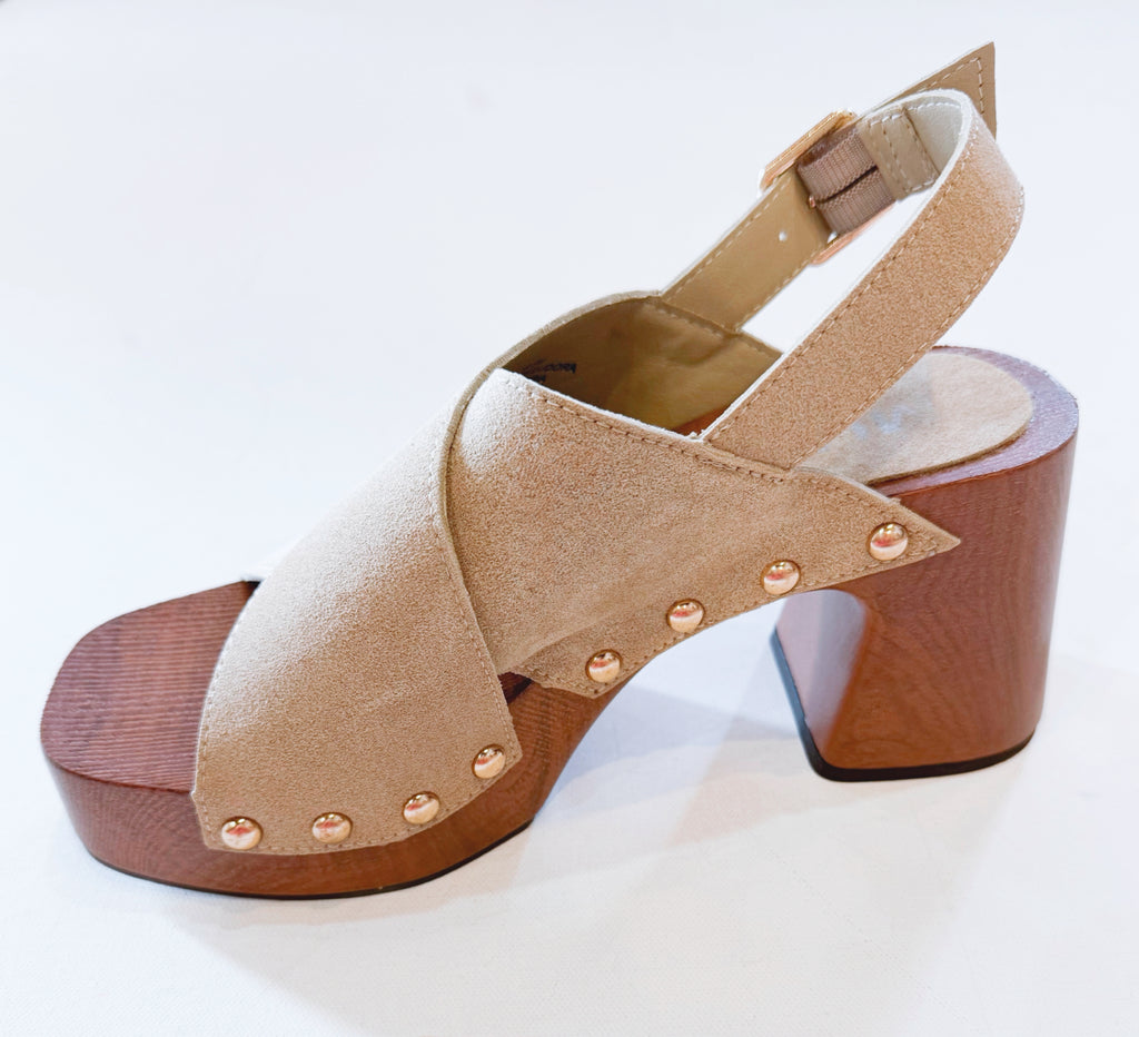 EUDORA FALL CLOG